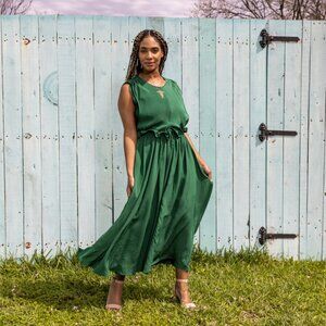 Caron Callahan Lilly Dress in Bottle Green Viscose Seersucker
